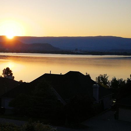 Casa Grande Lakeview House Διαμέρισμα West Kelowna Δωμάτιο φωτογραφία